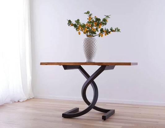 Dining room table buying guide showing table base style, room fit, and online furniture shopping tips